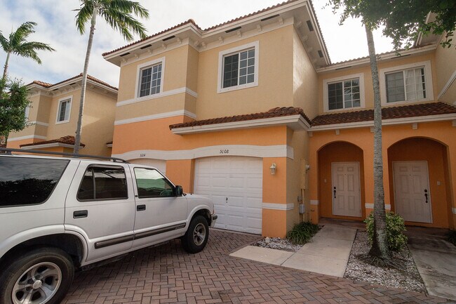 Photo - 5108 SE Mariner Garden Cir