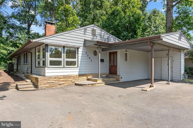 Building Photo - 7141 Oak Ridge Rd Rental