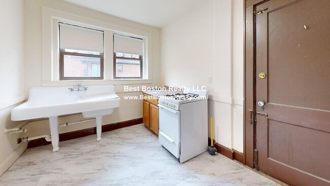 Photo - 22 W Wyoming Ave Unit 22