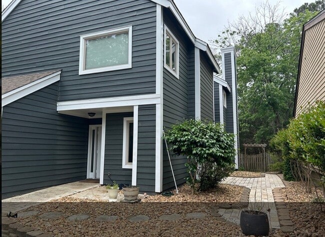 Photo - 2236 Sunvista Dr