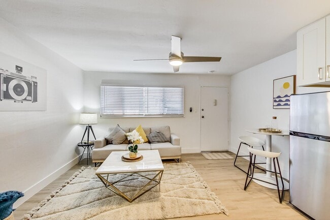 Photo - Palmcrest Apartments