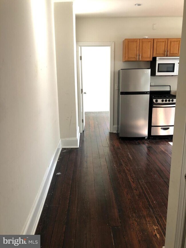Photo - 2033 Spruce St Apartment Unit 6