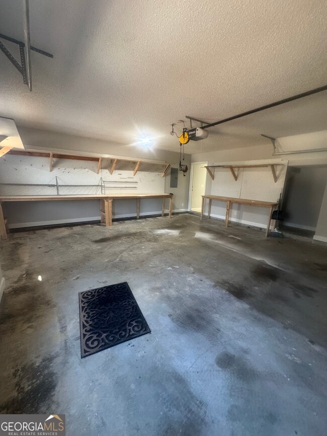 Photo - 180 Laurel Oaks Ln