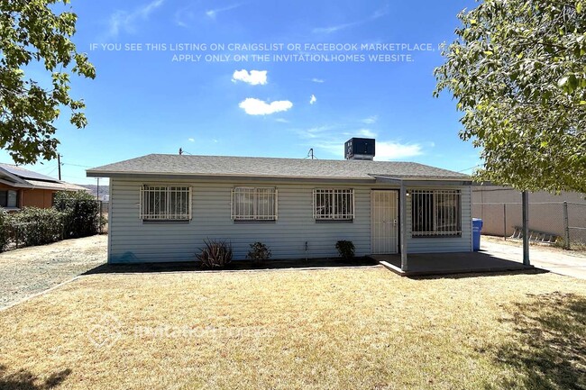 Building Photo - 1635 E Violet Dr Rental