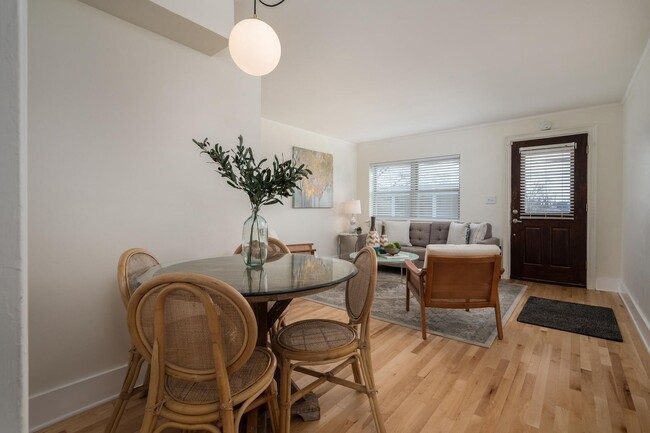 Photo - 2831 Hillside Dr