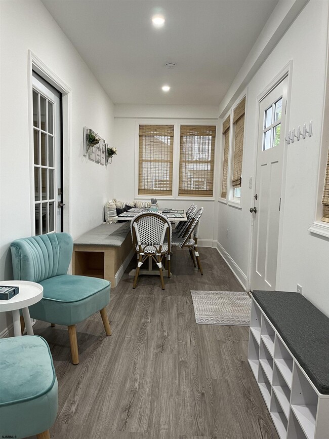 Photo - 3 S Richards Ave Unit A Upper