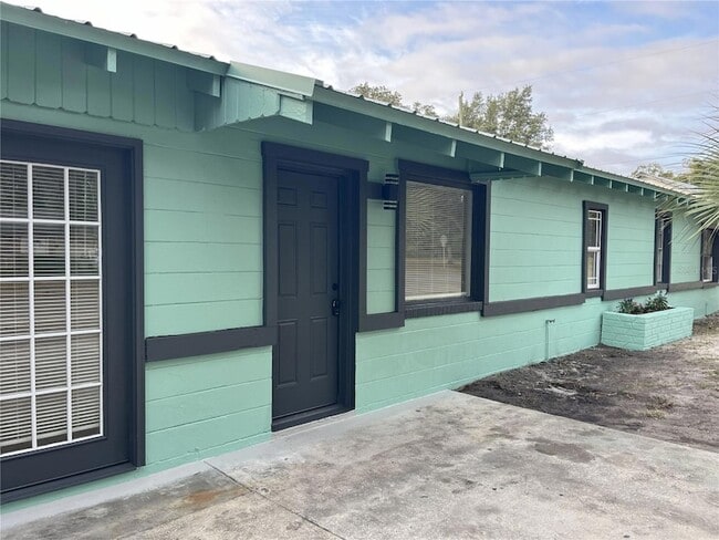 Photo - 1405 SE 4th Ave