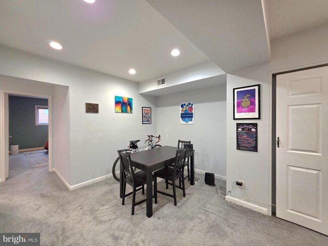 Photo - 2700 Dartmouth Rd Unidad 5