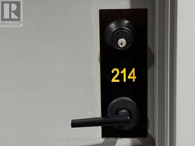 Photo - 1010 Dundas St E Unit 214