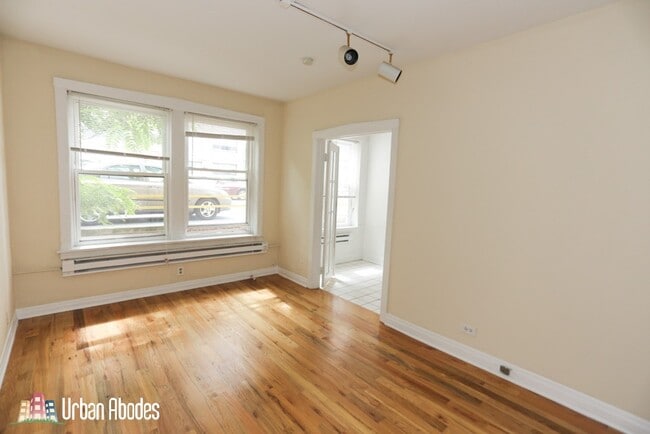 Photo - 523 W Melrose St Unidad A02C