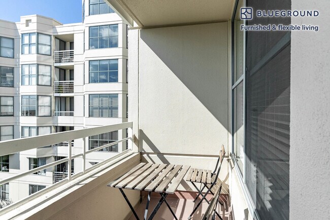 Photo - 2 Townsend St Unidad SI FL7-ID1658