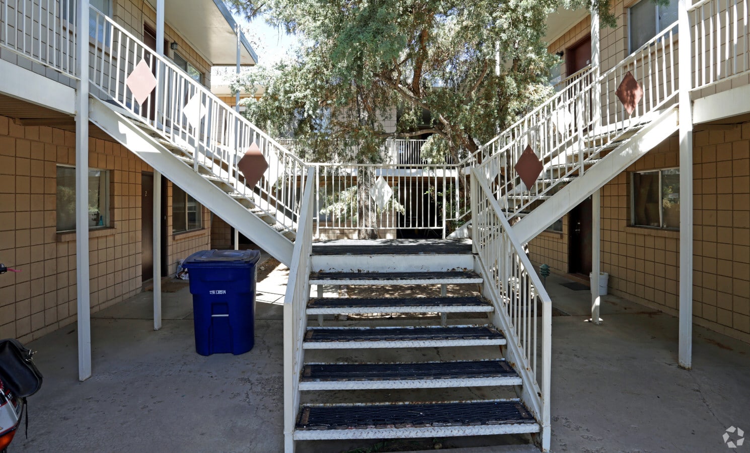 Photo - 16 Units