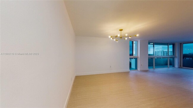 Photo - 3200 Collins Ave Unit 8
