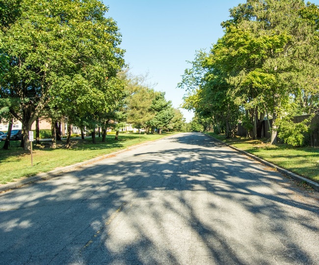 Photo - Brookwood at Holbrook