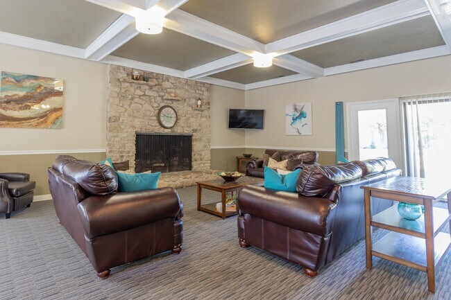 Clubhouse at Woodlake Apartments - Woodlake