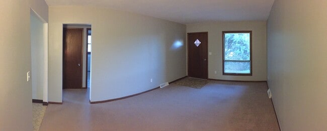 Photo - 1505 Haney Dr Unit Apt B