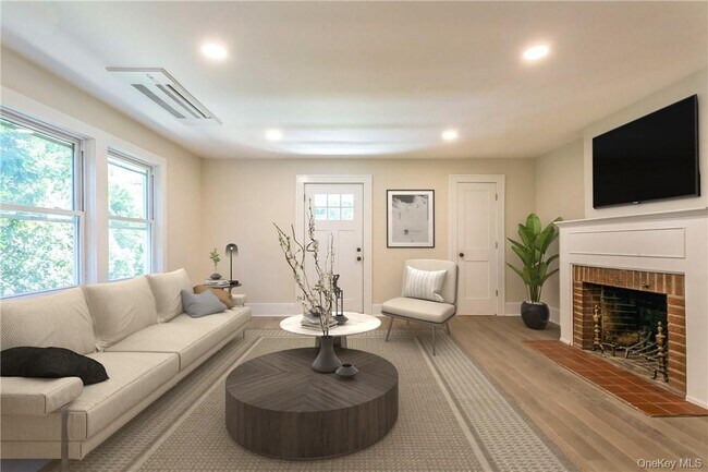 215 Purchase St