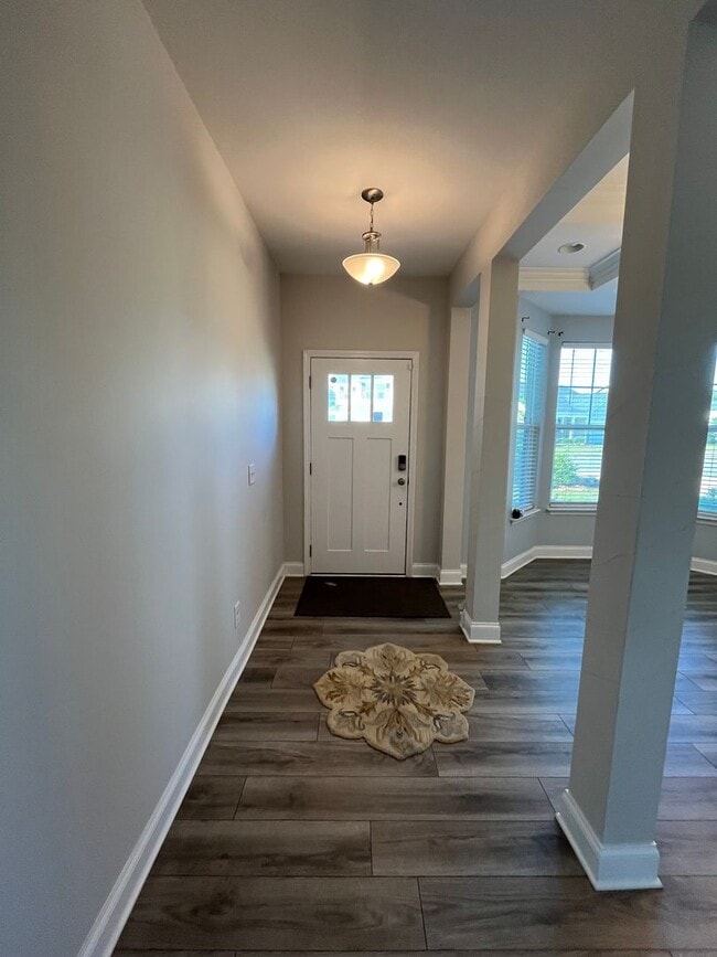 Photo - Stunning 3-Bedroom Home in Grayson Park!
