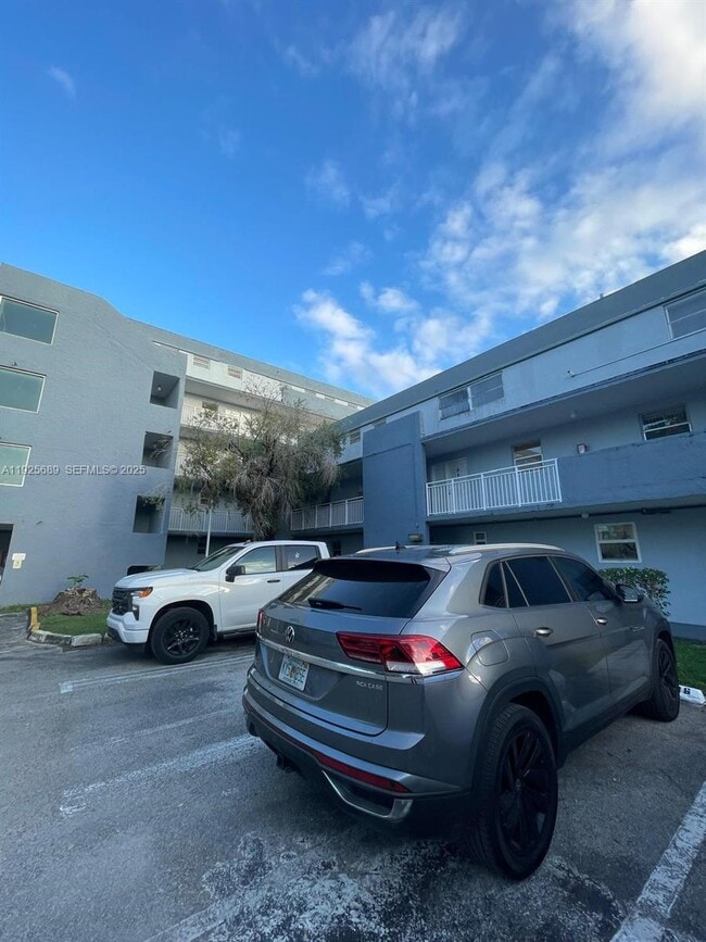 Photo - 9375 Fontainebleau Blvd Unit L219