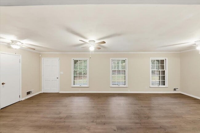 Photo - 8435 Campbellton Fairburn Rd