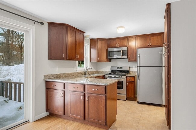 Photo - 1431 Pawtucket Blvd