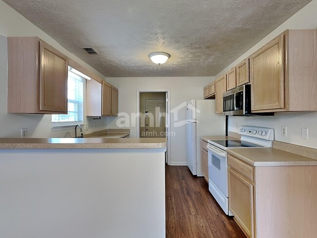 Photo - 1238 Dalmally Dr