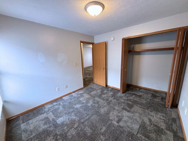Photo - 312 Stone Creek Dr Unit E