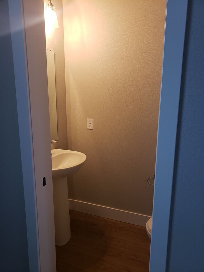 Photo - Ravishing 2 bed 2 1/2 bath condo in Annafield subdivision