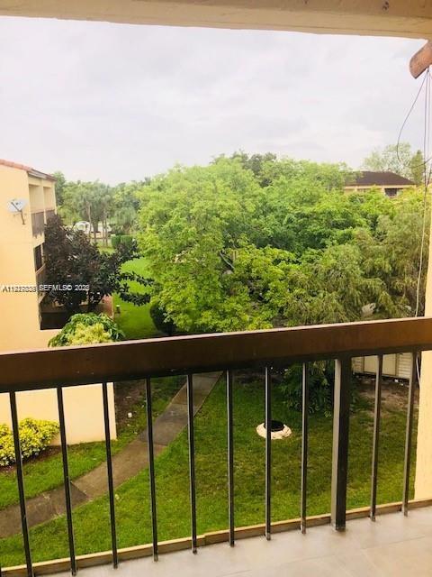 Photo - 7795 Grande St