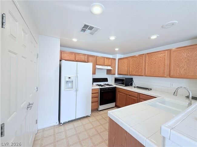 Photo - 10809 Garden Mist Dr Unidad 2063