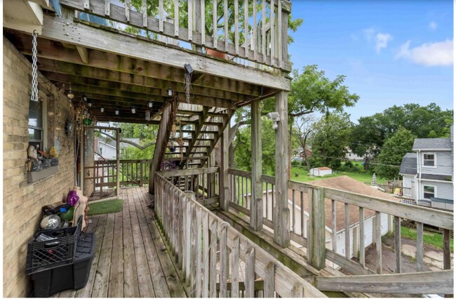 Photo - 164 S Washington St Unit 4