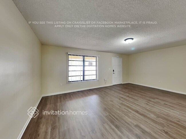 1904 SW 96th Ave