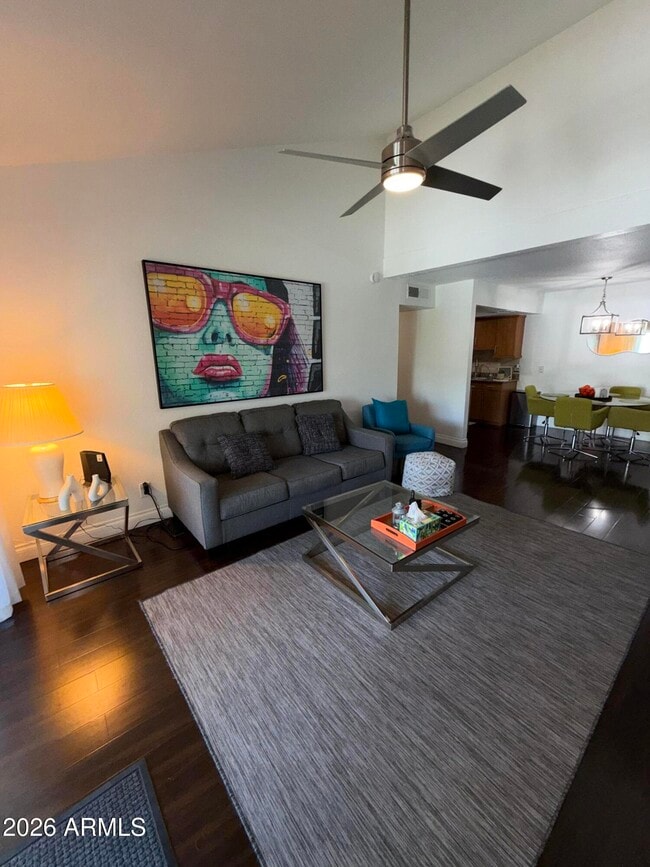 Building Photo - 7350 N Vía Paseo Del Sur Unit O202