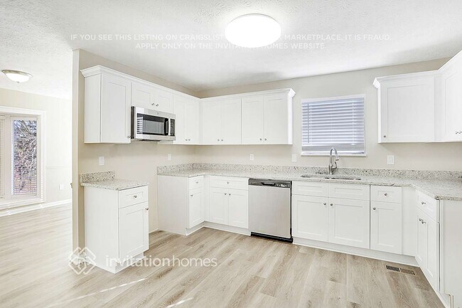 Photo - 4261 Willow Ridge Rd