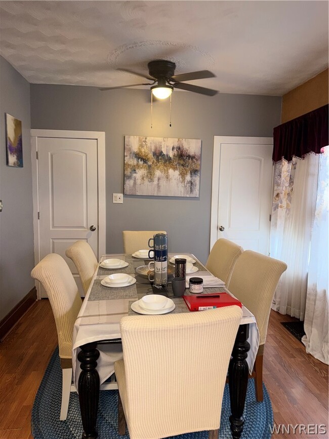 Photo - 1616 Walnut Ave