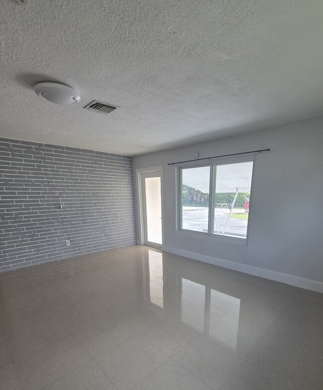 Photo - 4764 SW 34th Terrace