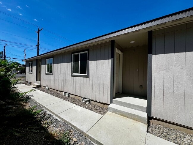 Building Photo - K713 Unit 1 Rental