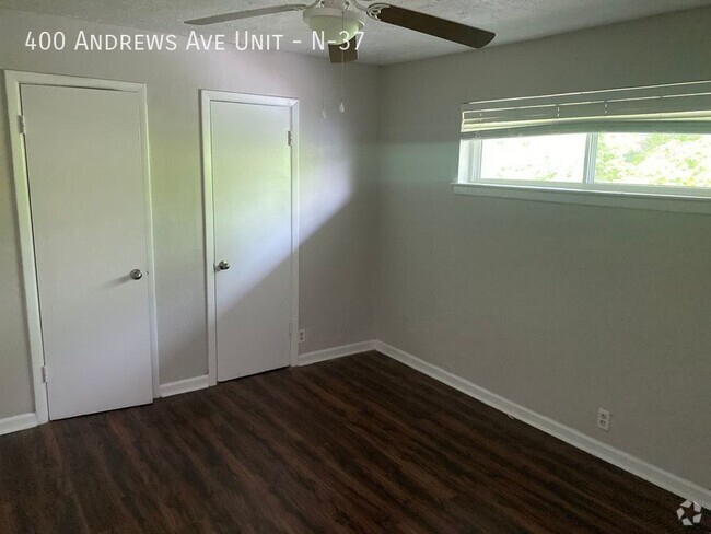 Building Photo - Free rent through May Unit N-37 Rental