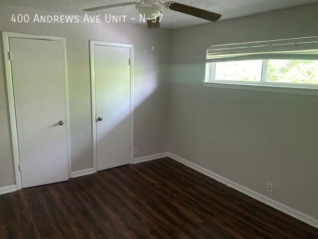 Free rent through May - Free rent through May Apartment Unit N-37