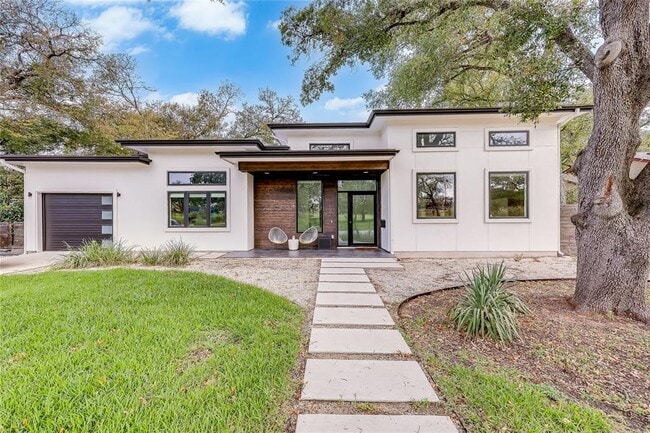 Photo - 1602 Wilshire Blvd Casa