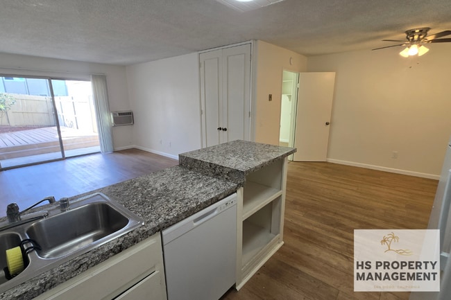 Photo - 8026 Linda Vista Rd