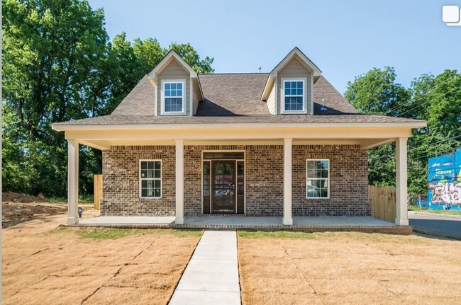 Newly constructed - Newly constructed House