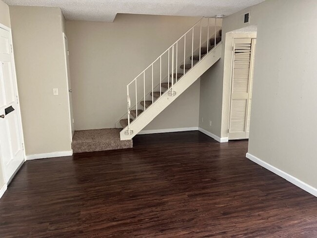 Photo - 3 bedroom 1.5 bathroom condo in Davis