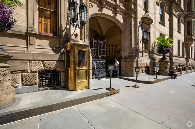 1 W 72nd St, Nueva York, NY 10023-3486 - The Dakota
