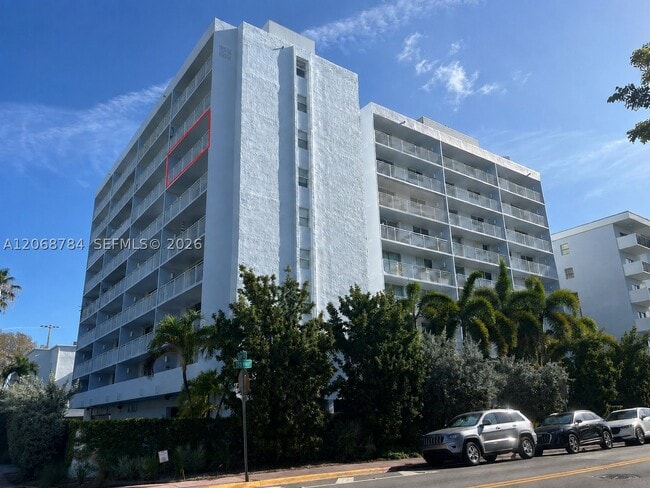 Building Photo - 1045 10th St Unit 704