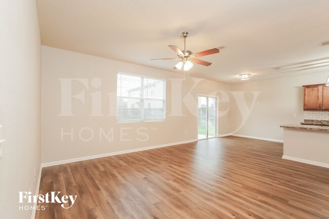 Photo - 3526 Summit Oaks Dr
