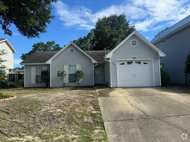 Building Photo - 102 Ridge Ln Rental