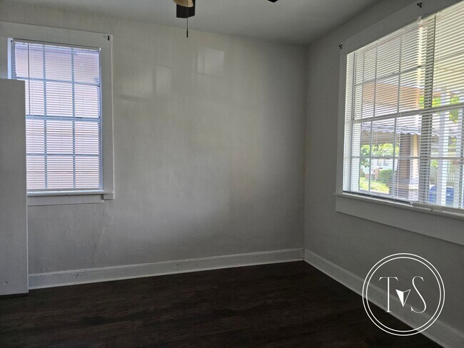 Photo - RATE DROP ALERT! (was $1945/month)