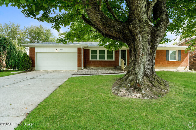 Building Photo - 9909 Lakewood Dr Rental