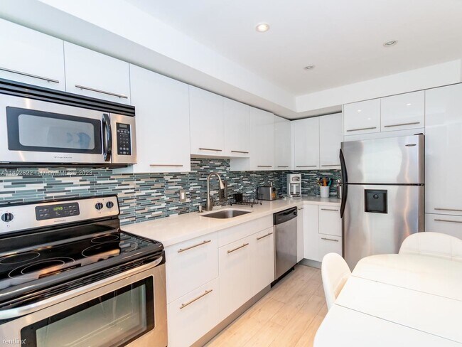 Photo - 1 br, 1 bath Condo - 3901 S Ocean Dr Apt 12Z Unidad Apt 12Z